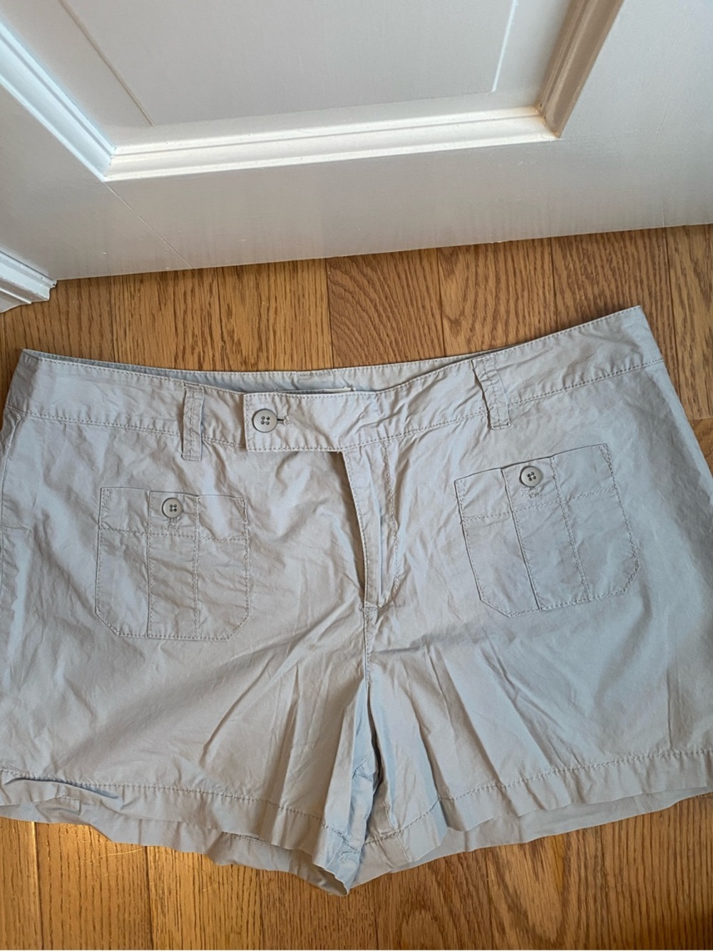 Ann Taylor Light Gray Cotton Bermuda Shorts with Front Patch Pockets